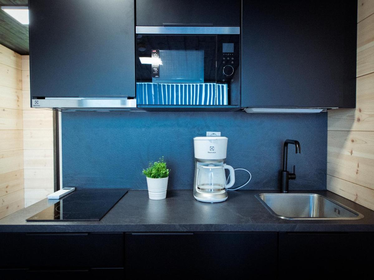 Black Aparthotel